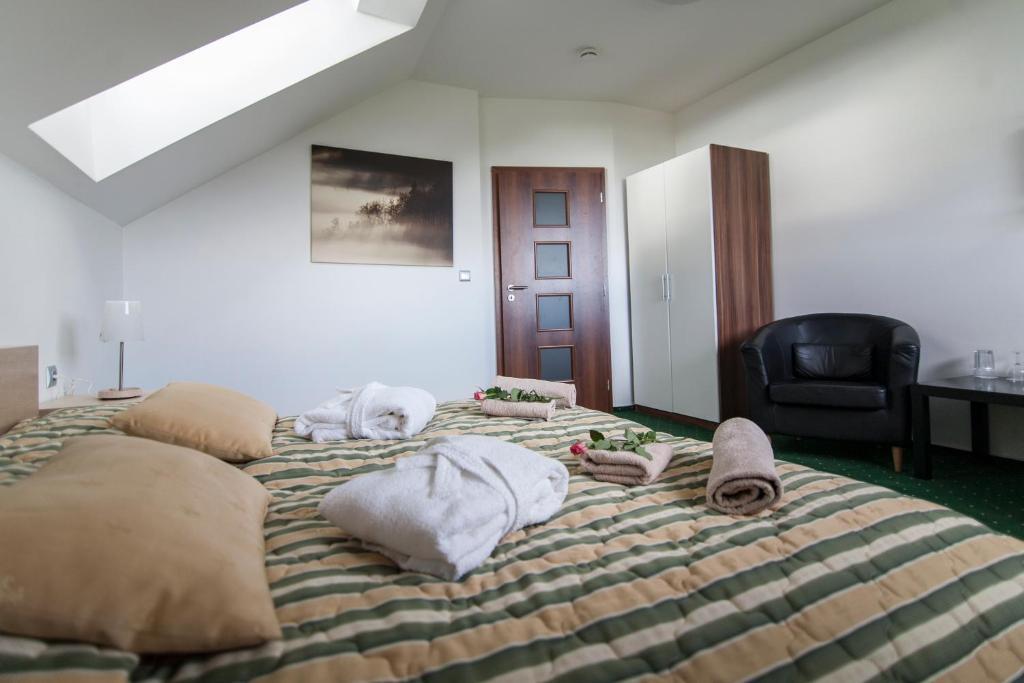 Hotel Krusnohorsky Dvur Cínovec Room photo